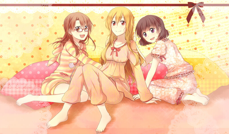 Three Girls in Pajamas — Yellow