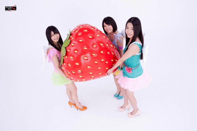Three Girls with Strawberry — White, Playful