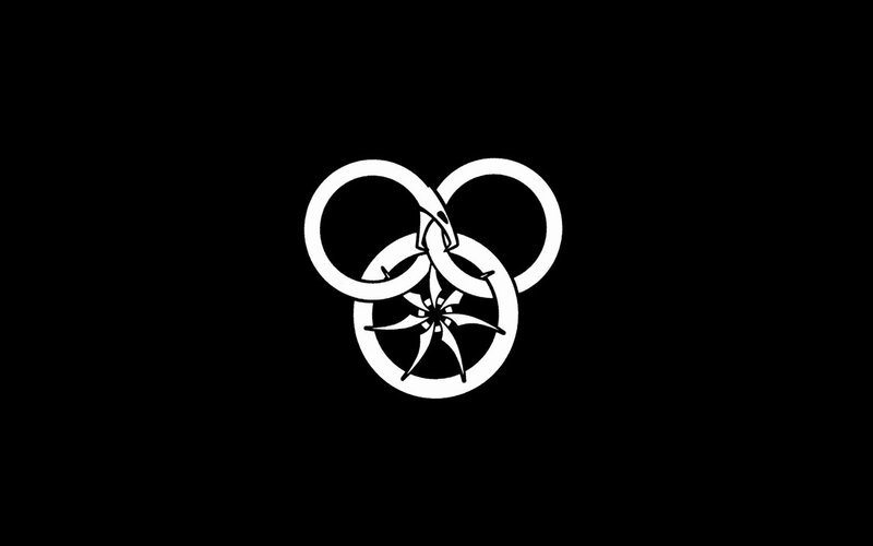 Three Interlocking Rings — Black