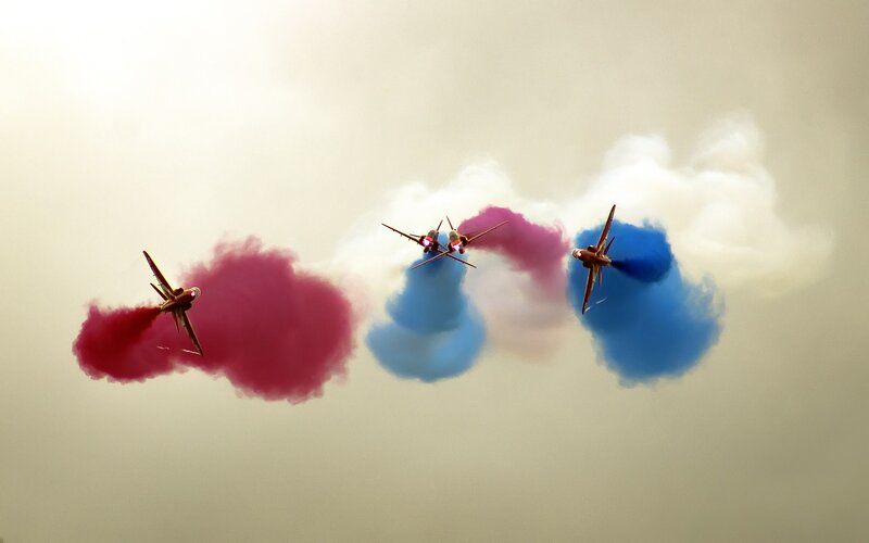 Three Jets in Formation — Red