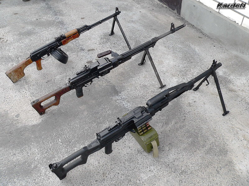 Three Machine Guns — Black