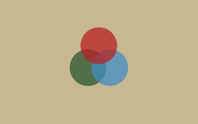 Three Overlapping Circles — Red