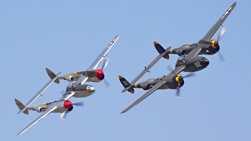 Three P-38 Lightning Planes — Blue, Dynamic