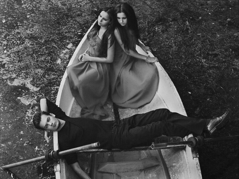 Three People in a Boat — Black