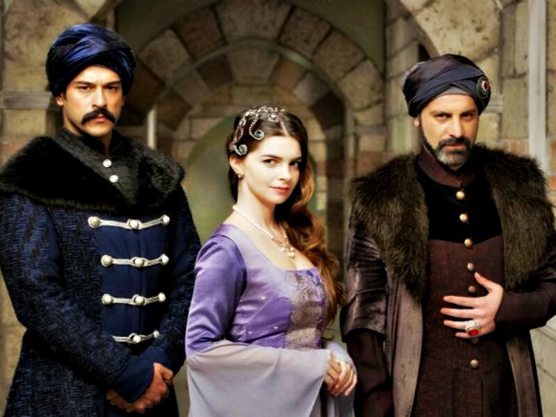 Three People in Historical Clothing — Purple