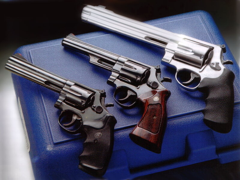 Three Revolvers on Case
