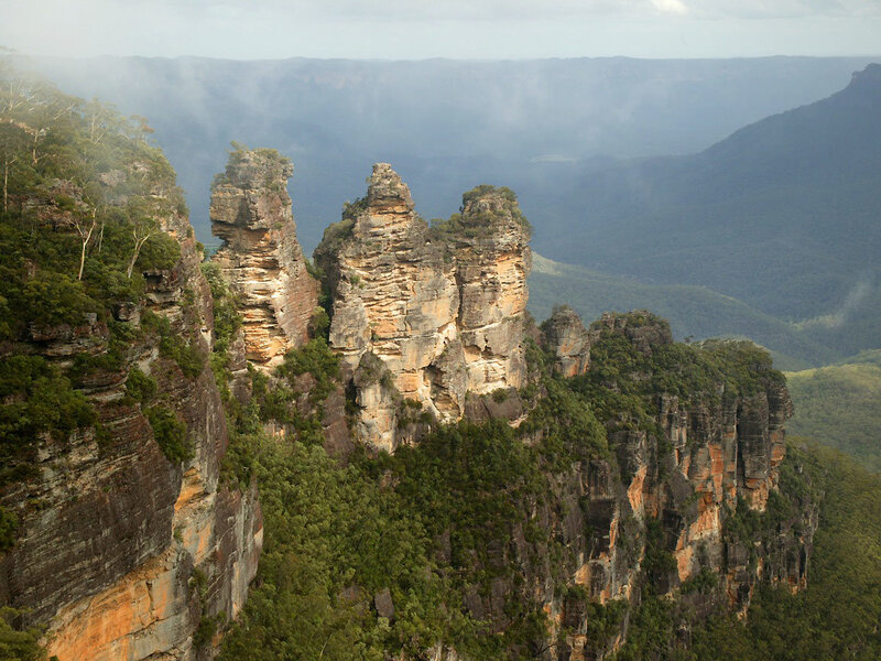 Three Sisters rock formations