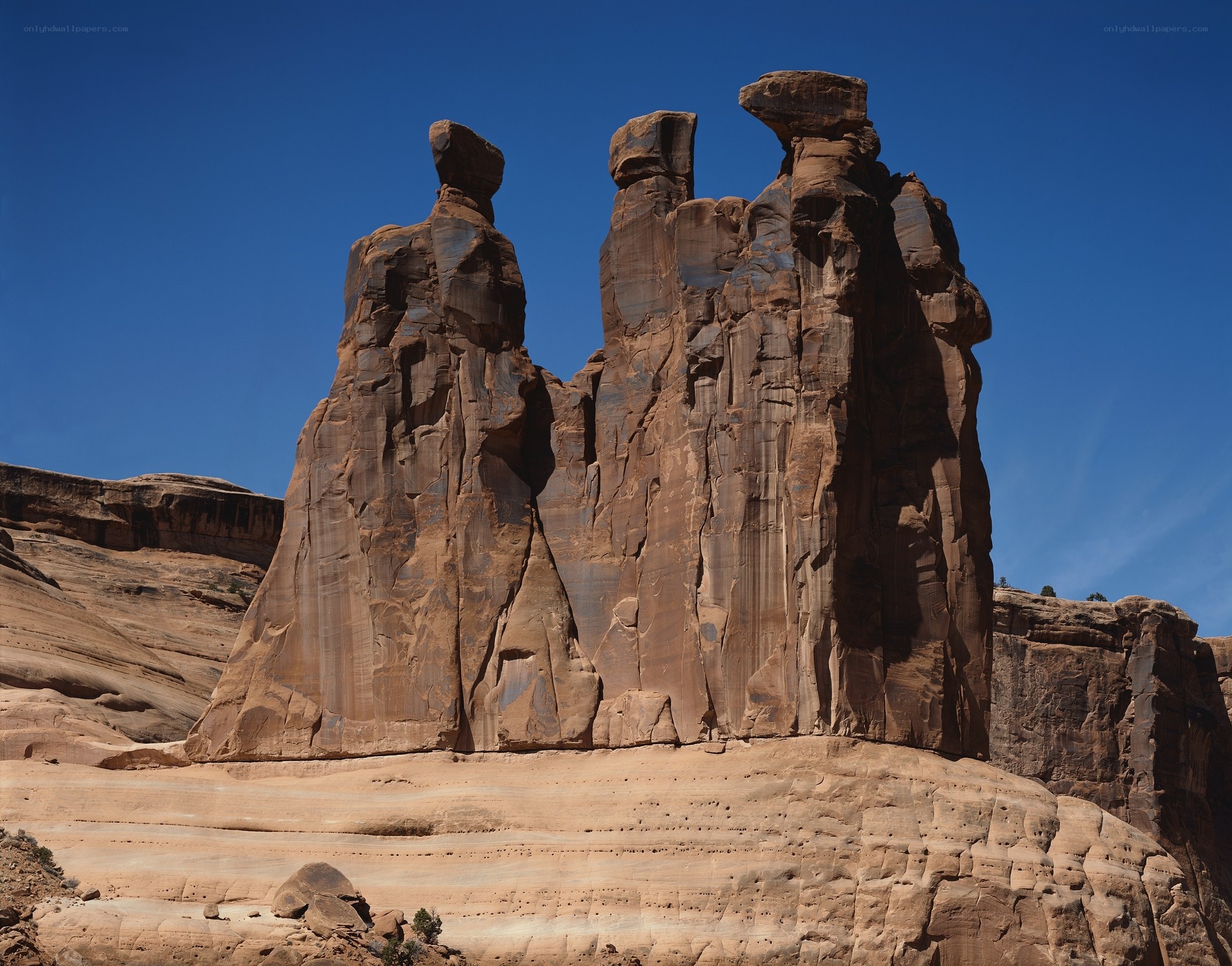 Three Sisters rock formations