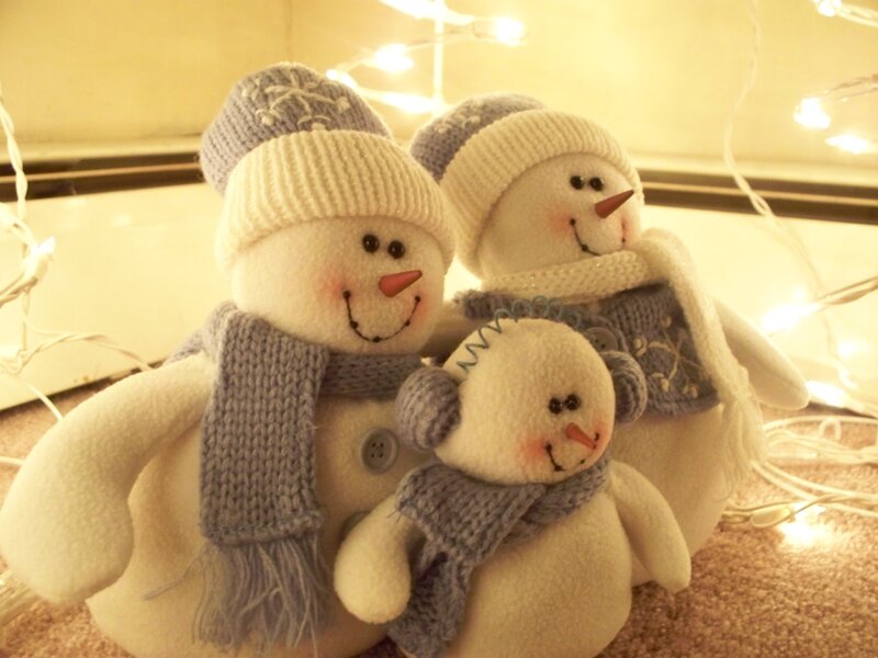 Three Snowman Figurines — White, Cozy