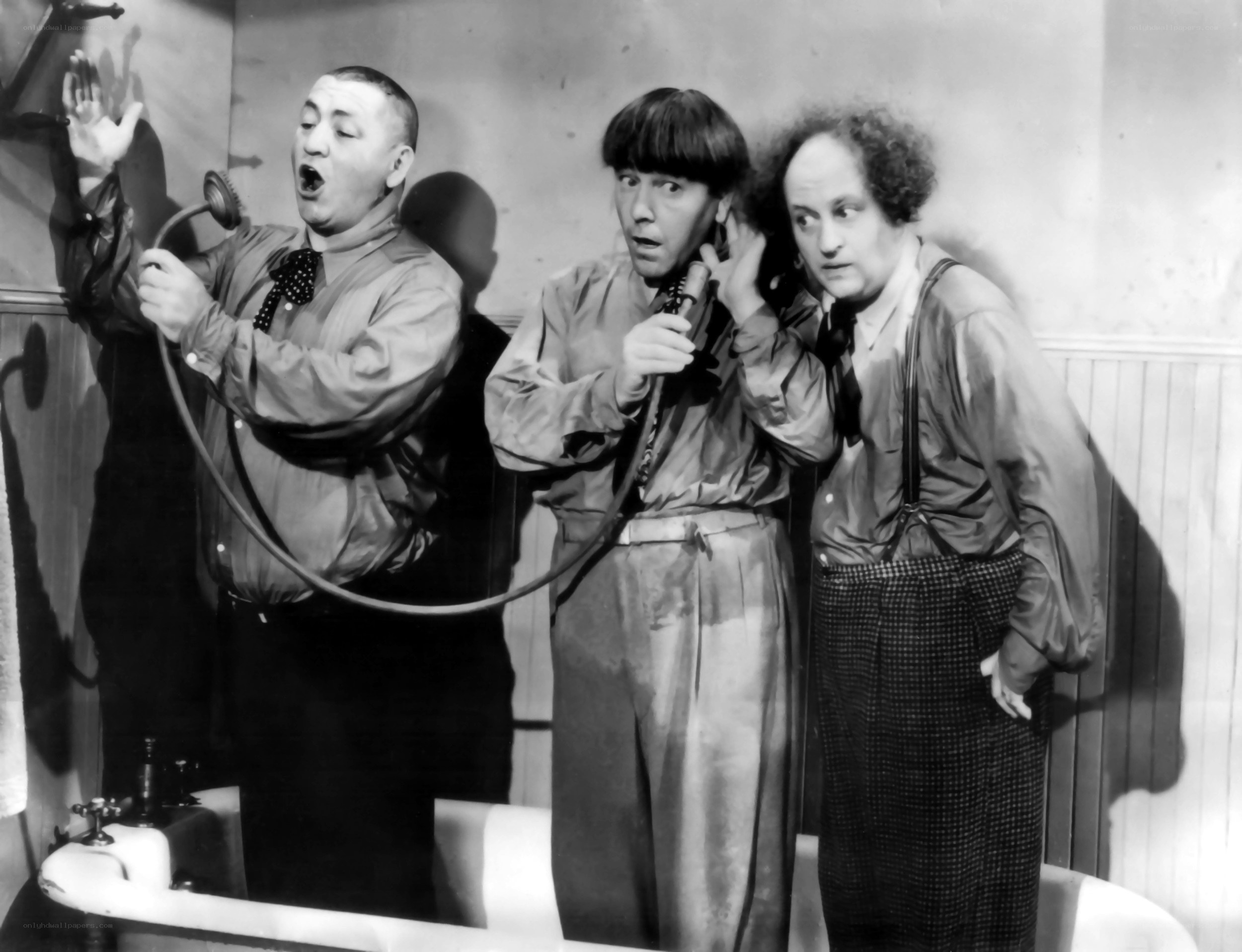 Three Stooges in bathroom scene