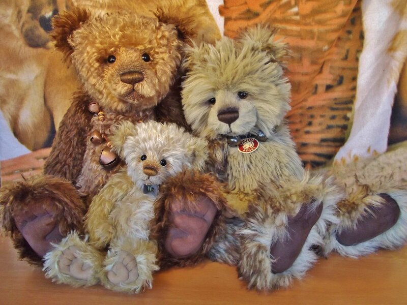 Three Teddy Bears — Brown, Calm, Photograph, Bells
