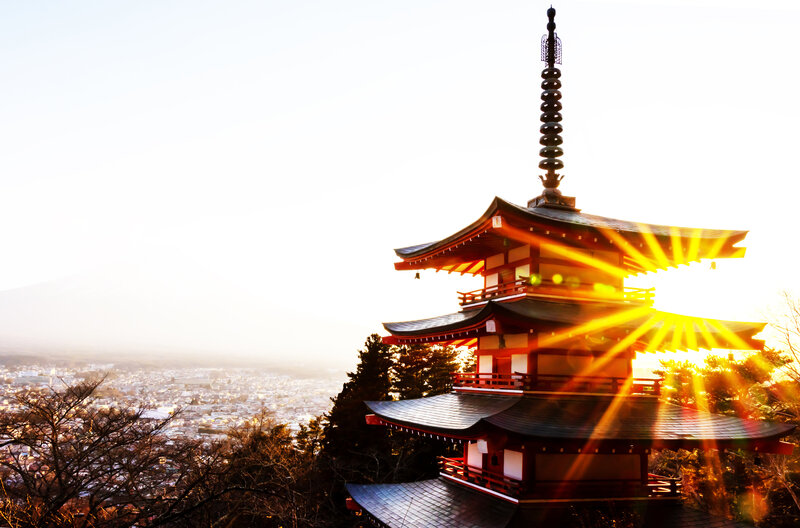Three-tiered Pagoda — Gold