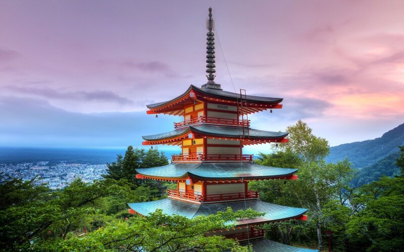 Three-tiered Pagoda — Green