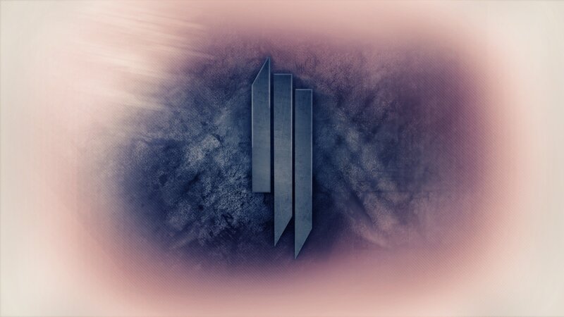 Three Vertical Bars Logo — Blue