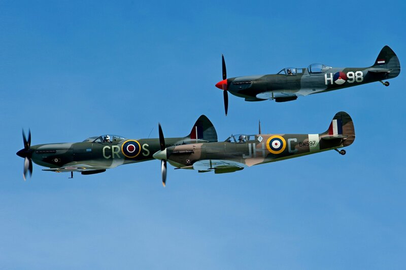 Three Vintage Fighter Planes — Blue