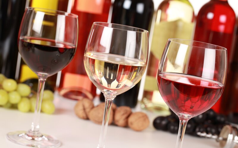 Three Wine Glasses — Red, Calm, Photograph