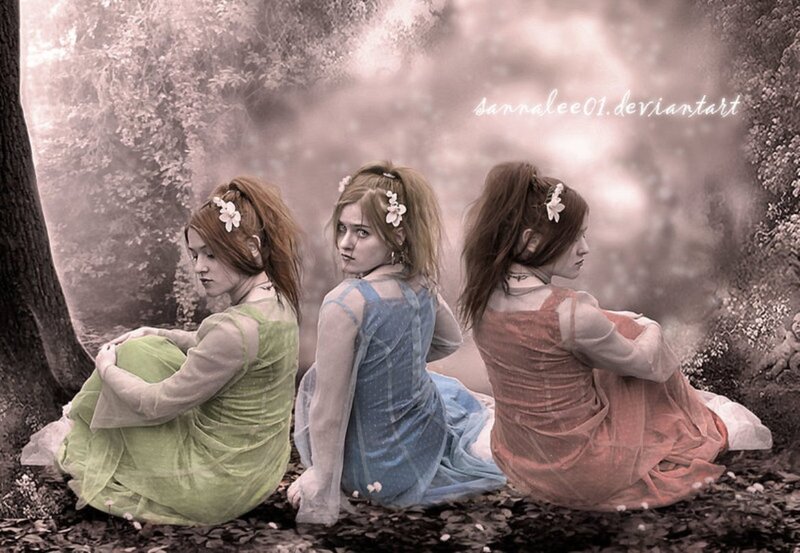 Three Women in Dresses — Green, Dreamy