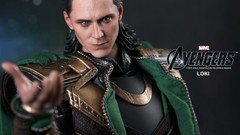 Action figures loki sceptres The Avengers (movie)