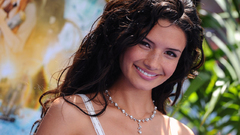 Actress alice greczyn