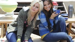 Actress alyson michalka Brenda Song