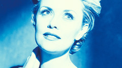 Actress amanda tapping