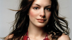 Actress anne hathaway woman