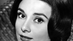 Actress Audrey Hepburn grayscale