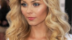 Actress blondes ted Laura Vandervoort