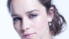 Actress emilia clarke brunettes