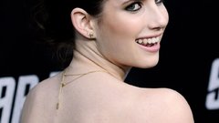 Actress emma roberts