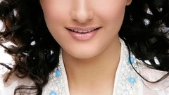 Actress models indian girls Bollywood actress Ragini Khanna
