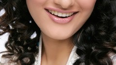 Actress models indian girls Bollywood actress Ragini Khanna