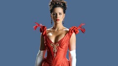 Actress models Kate Beckinsale