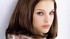Actress Natalie Portman Celebrity