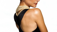 Actress Natalie Portman Simple