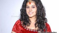 Actress Tapasee Pannu Tamil