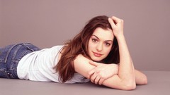 Actress woman anne hathaway