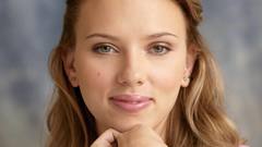 Actress woman Scarlett Johansson