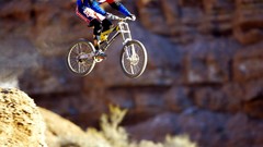 Air mountain bikes