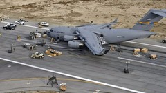 Aircraft accident runway Crash military aviation Boeing air 