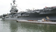 Aircraft aircraft carriers.