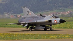 Aircraft Austria fighter Taxi military landing Saab missile 