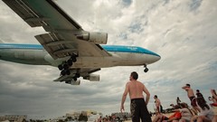 Aircraft Boeing landing Beaches boeing 747 klm