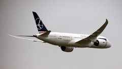Aircraft Boeing lot Boeing 787 Dreamliner LOT Polish Airlines