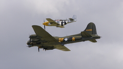 Aircraft bomber B-17 Flying