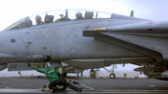 Aircraft carriers jet