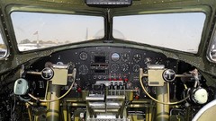 Aircraft cockpit Warbird B-17
