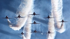 Aircraft contrails