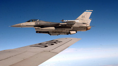 Aircraft f-16 fighting falcon