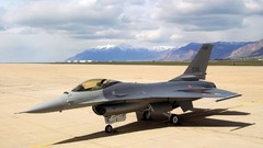 Aircraft f-16 fighting falcon